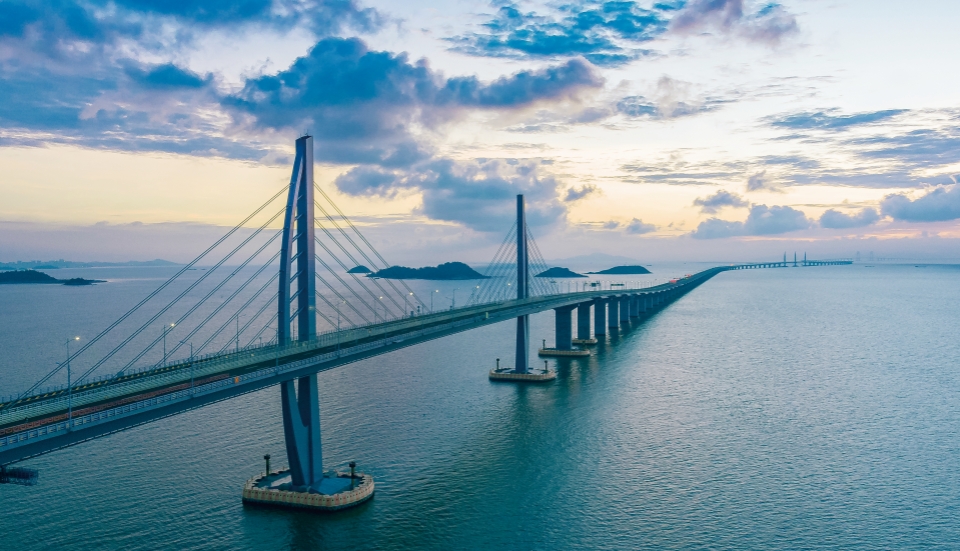 6.æ¸¯ç æ¾³å¤§æ¡¥å»ºè®¾é¡¹ç®_å¯æ¬.jpg